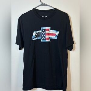 Classic Chevrolet Car  Graphic Flag Chevy Logo Mens T-Shirt Black Short Sleeve